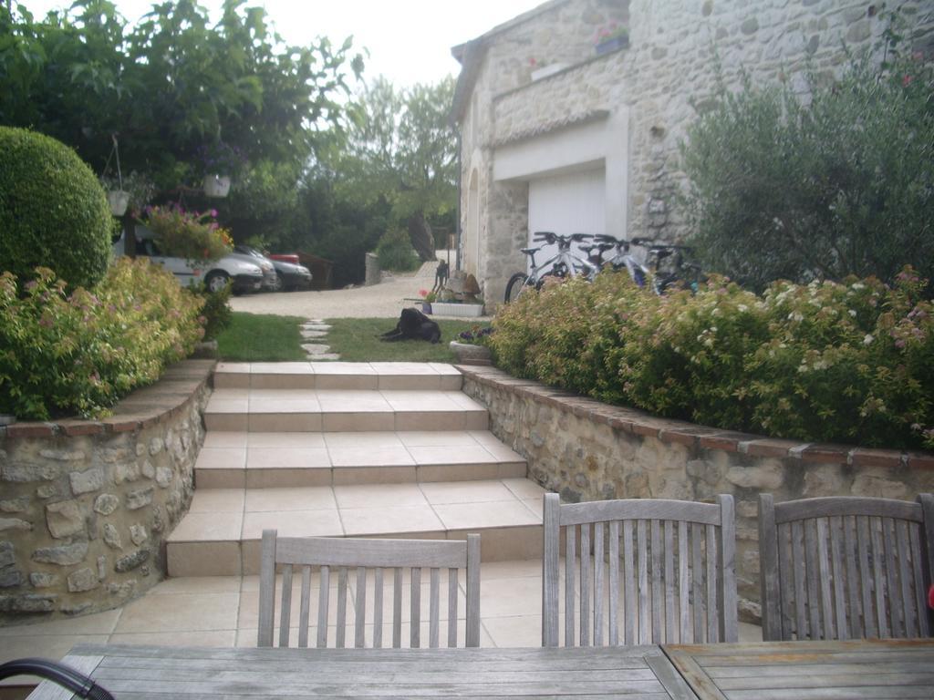 Bed and Breakfast Le Mas Fa Sua Malataverne Exterior foto